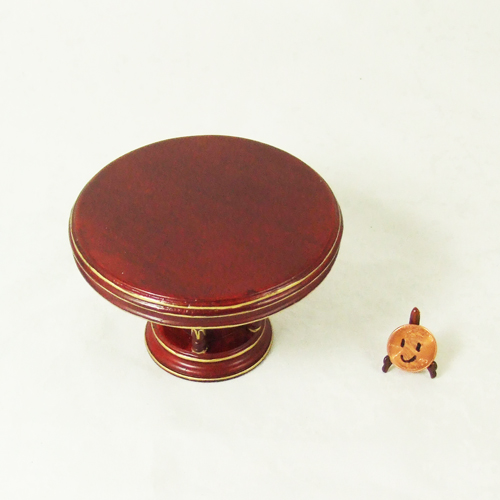 CA100-02 Hansson Mahogany with hand painted gold Table in 1"